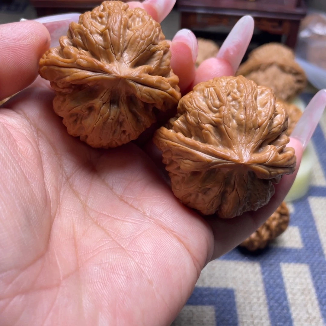 吊坠文玩核桃45红锦鲤文玩