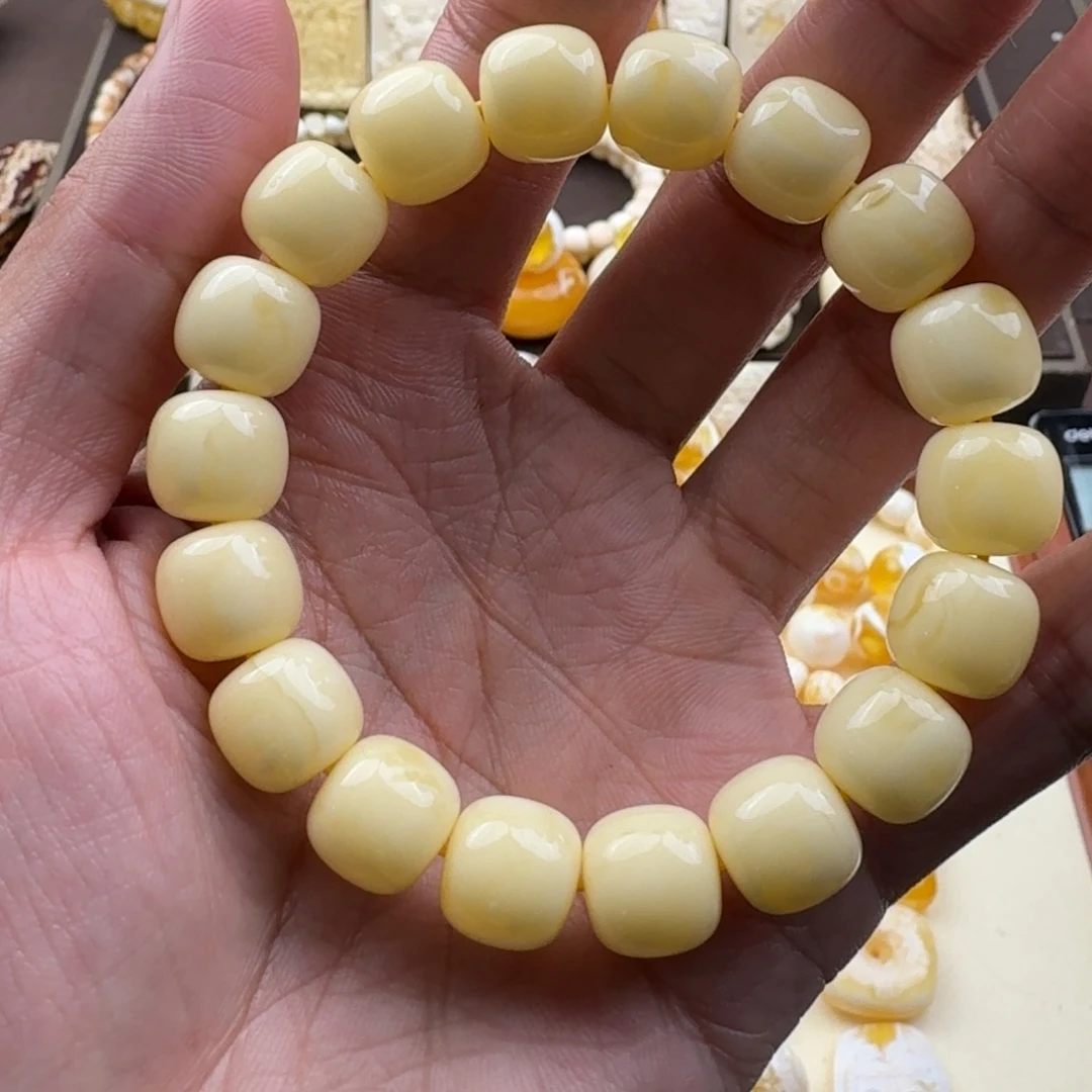 琥珀未镶嵌裸石蜜蜡