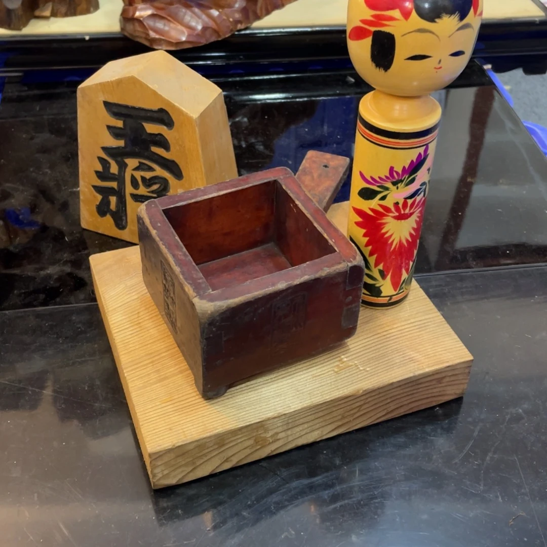 -微瑕_ 回流物品，不是全新