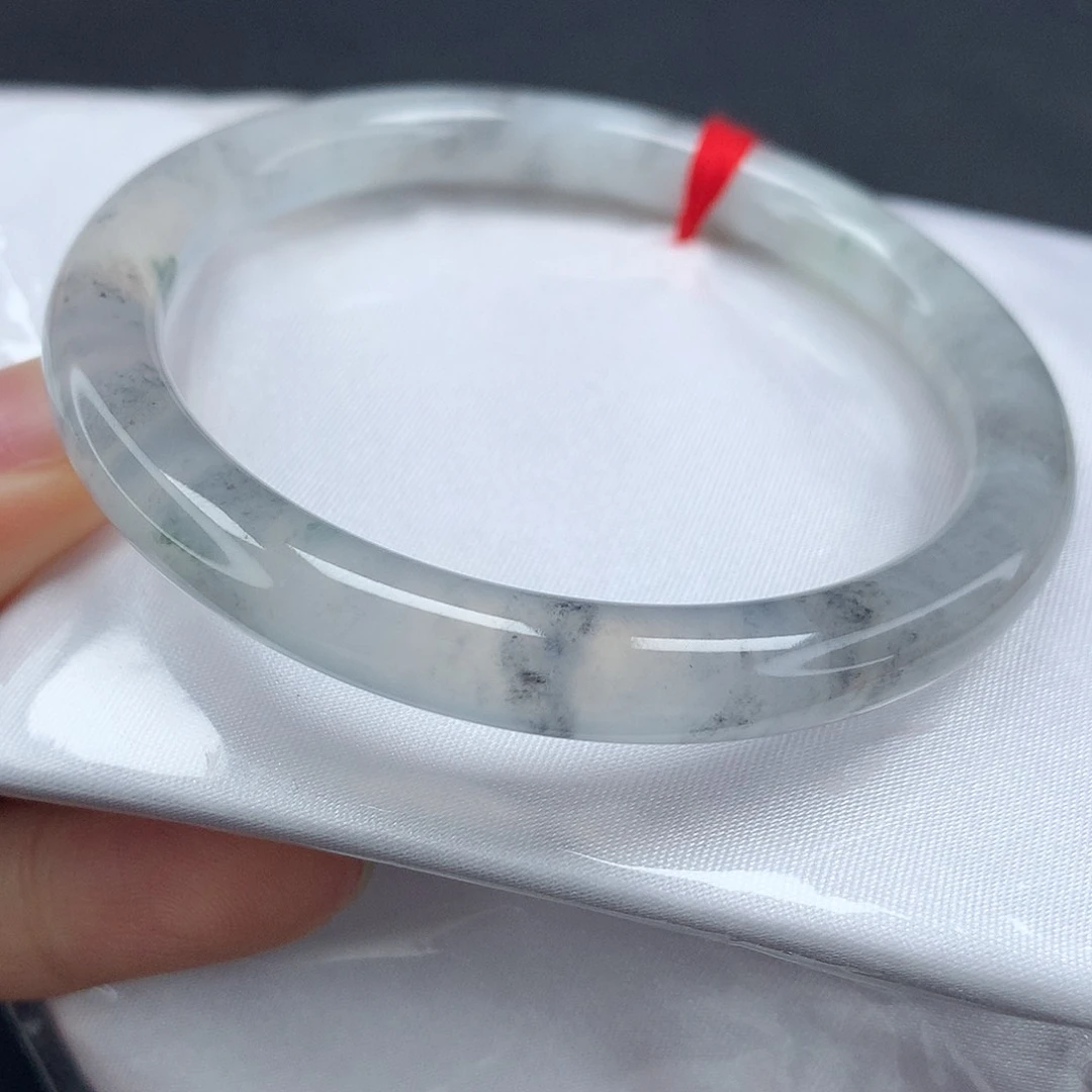 未镶嵌手镯翡翠，62号圆条