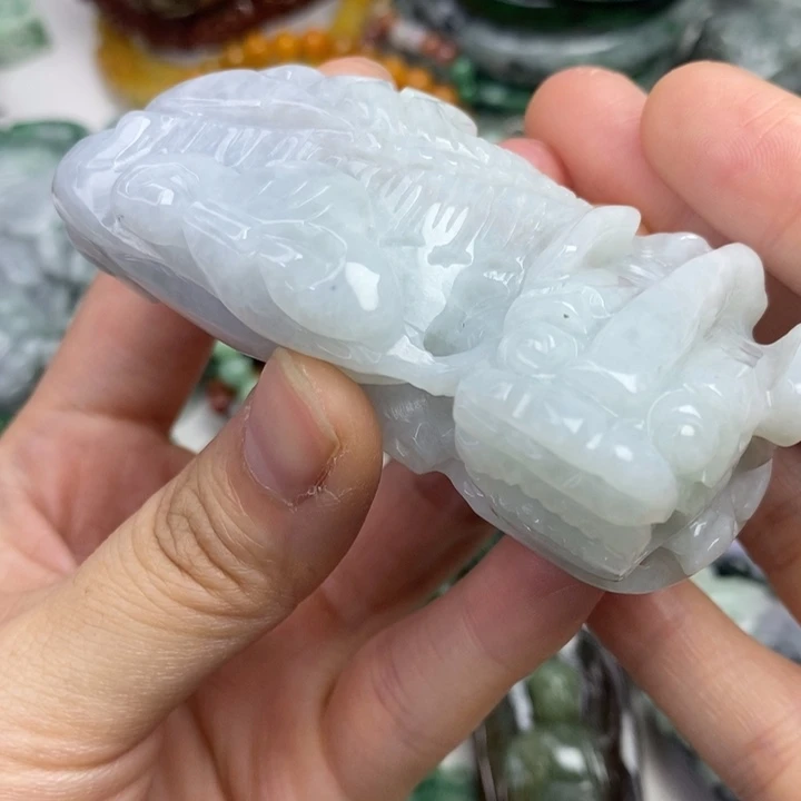 颈饰未镶嵌翡翠手把件/摆件