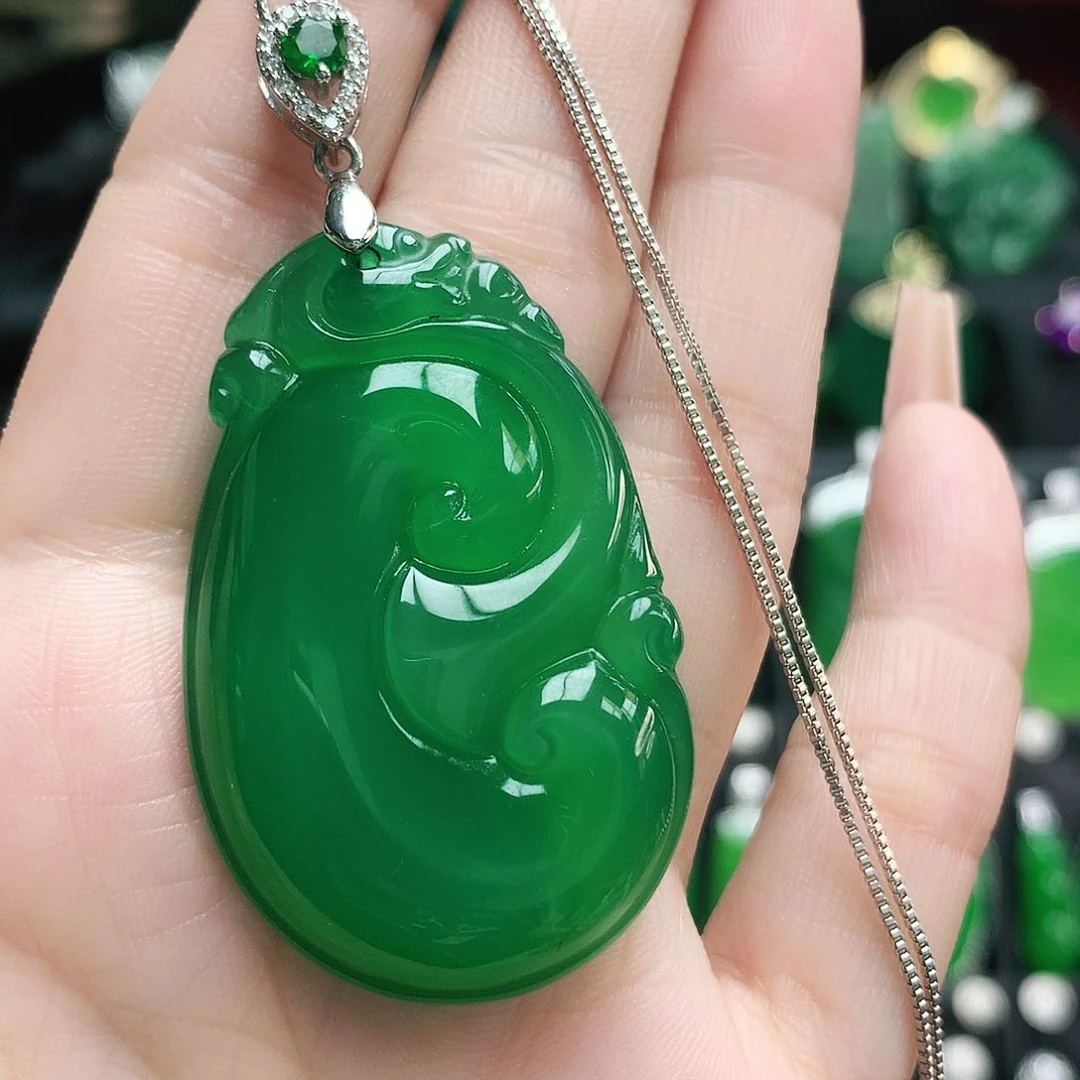 玛瑙/玉髓吊坠未镶嵌