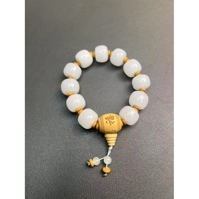 1056 -精美精品手串 无礼盒