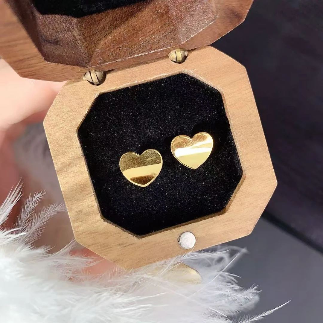 【伟新源】足金999 5G工艺 光面爱心弯钩2.66克