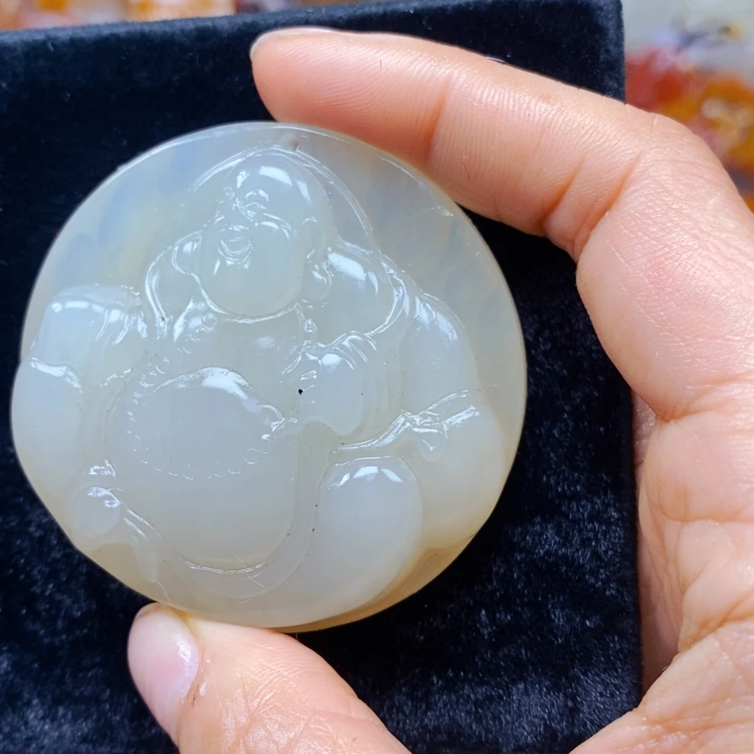 石英质玉（黄龙玉）未镶嵌颈饰