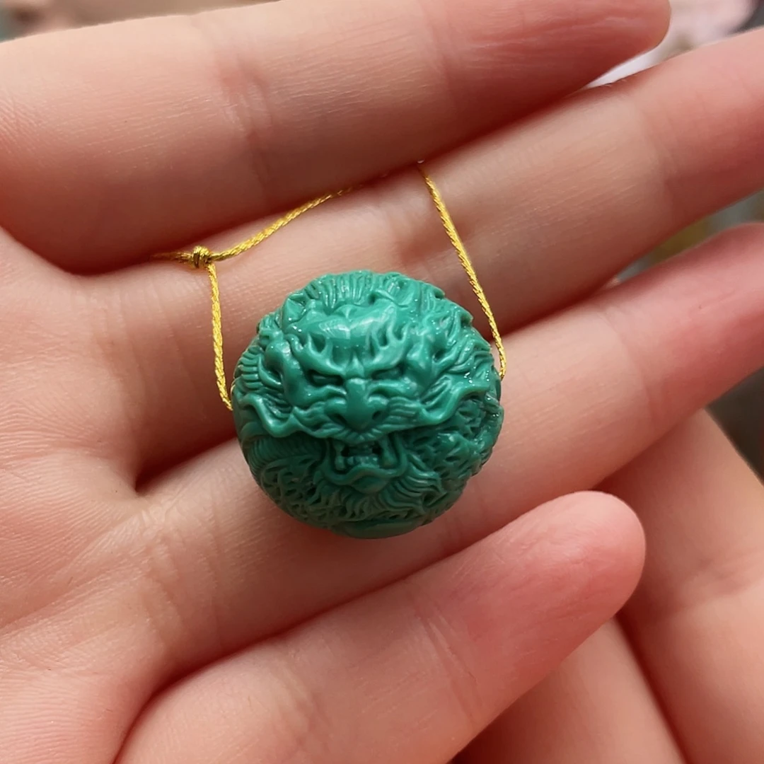 绿松石颈饰未镶嵌