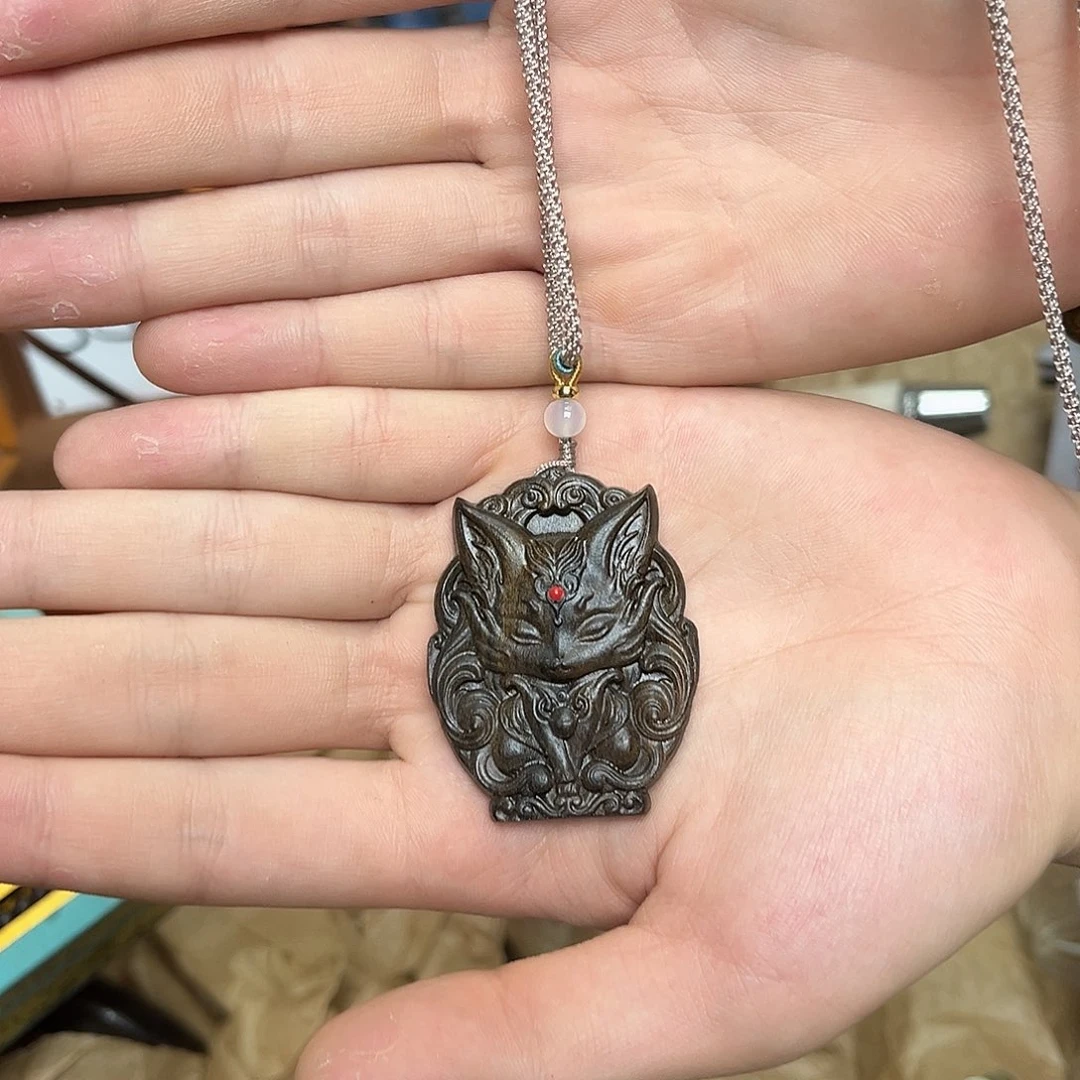 大叶紫檀（黑酸枝木类）