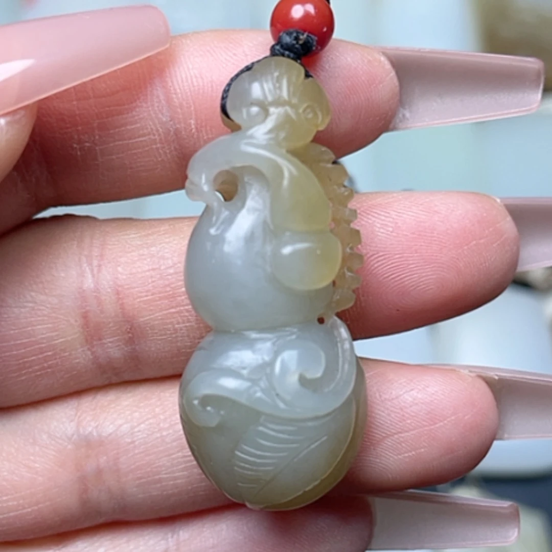 【闪购商品】颈饰未镶嵌和田玉