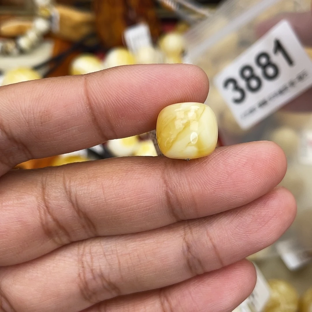 蜜蜡未镶嵌珠宝奇石粉13