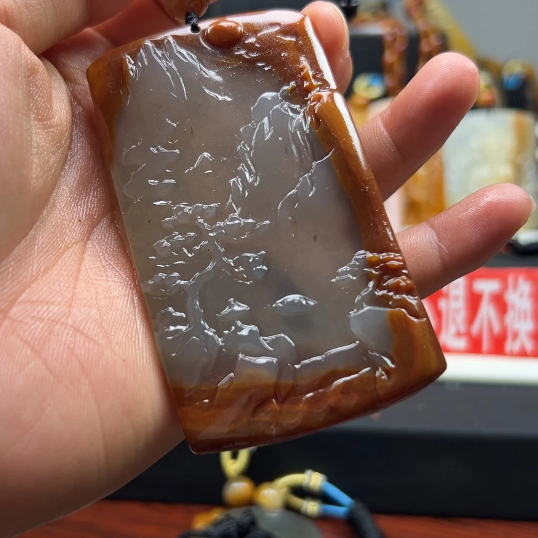 石英质玉（黄龙玉）未镶嵌黄龙玉