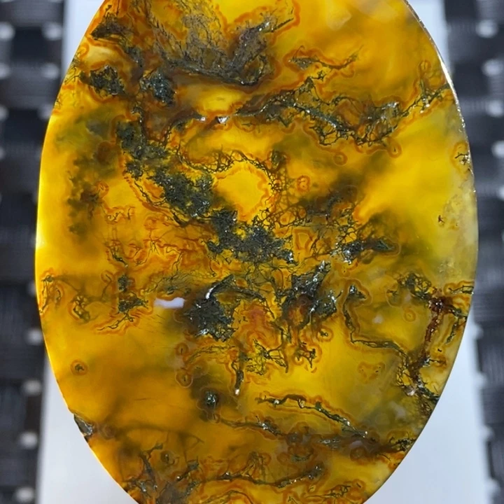 玛瑙/玉髓颈饰未镶嵌潦**上