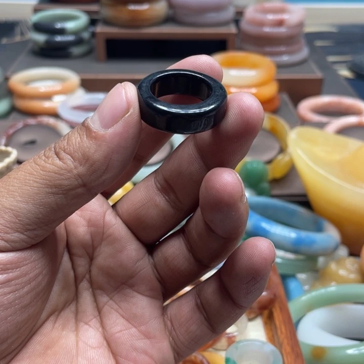 石英质玉手镯合金?*K