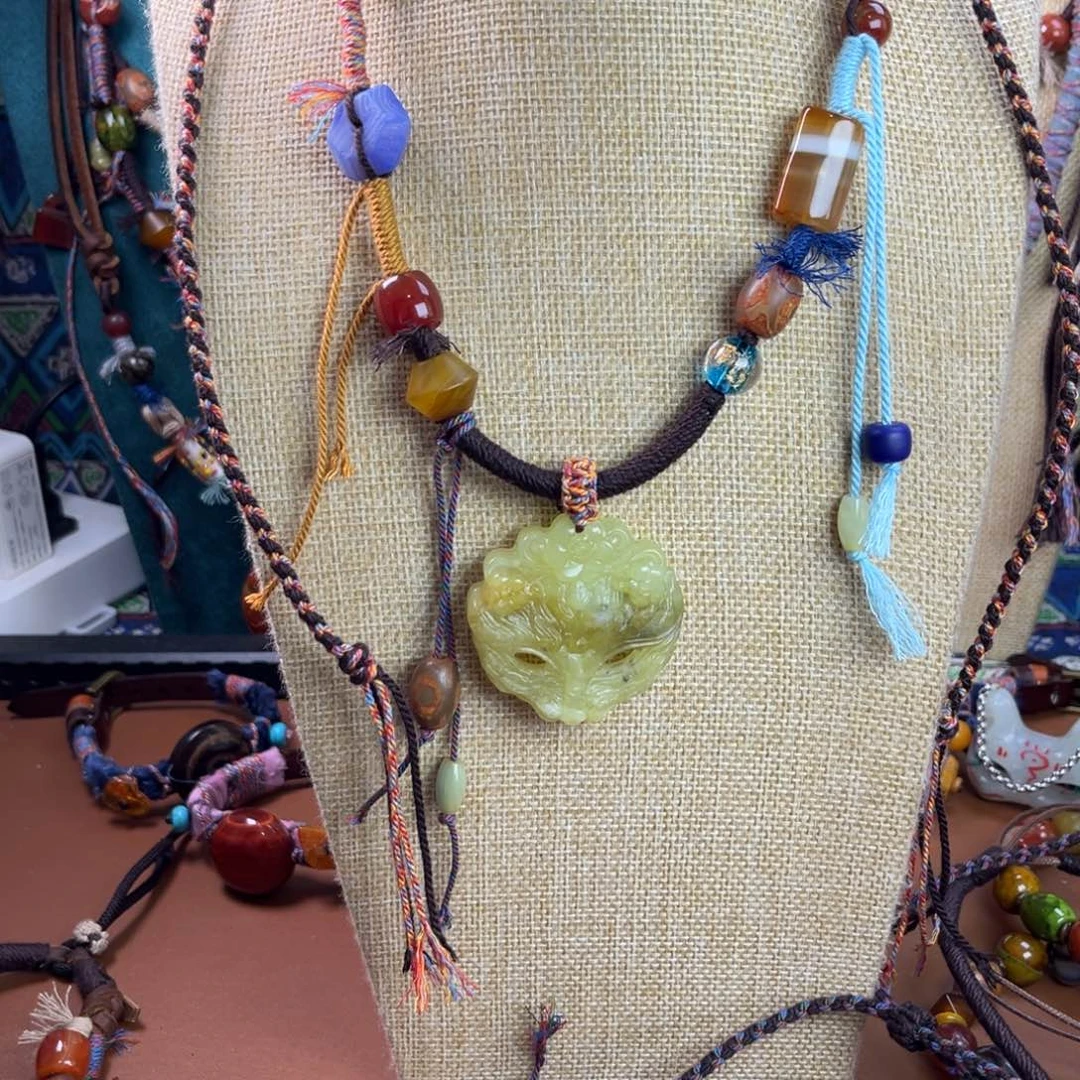 未镶嵌颈饰玛瑙/玉髓