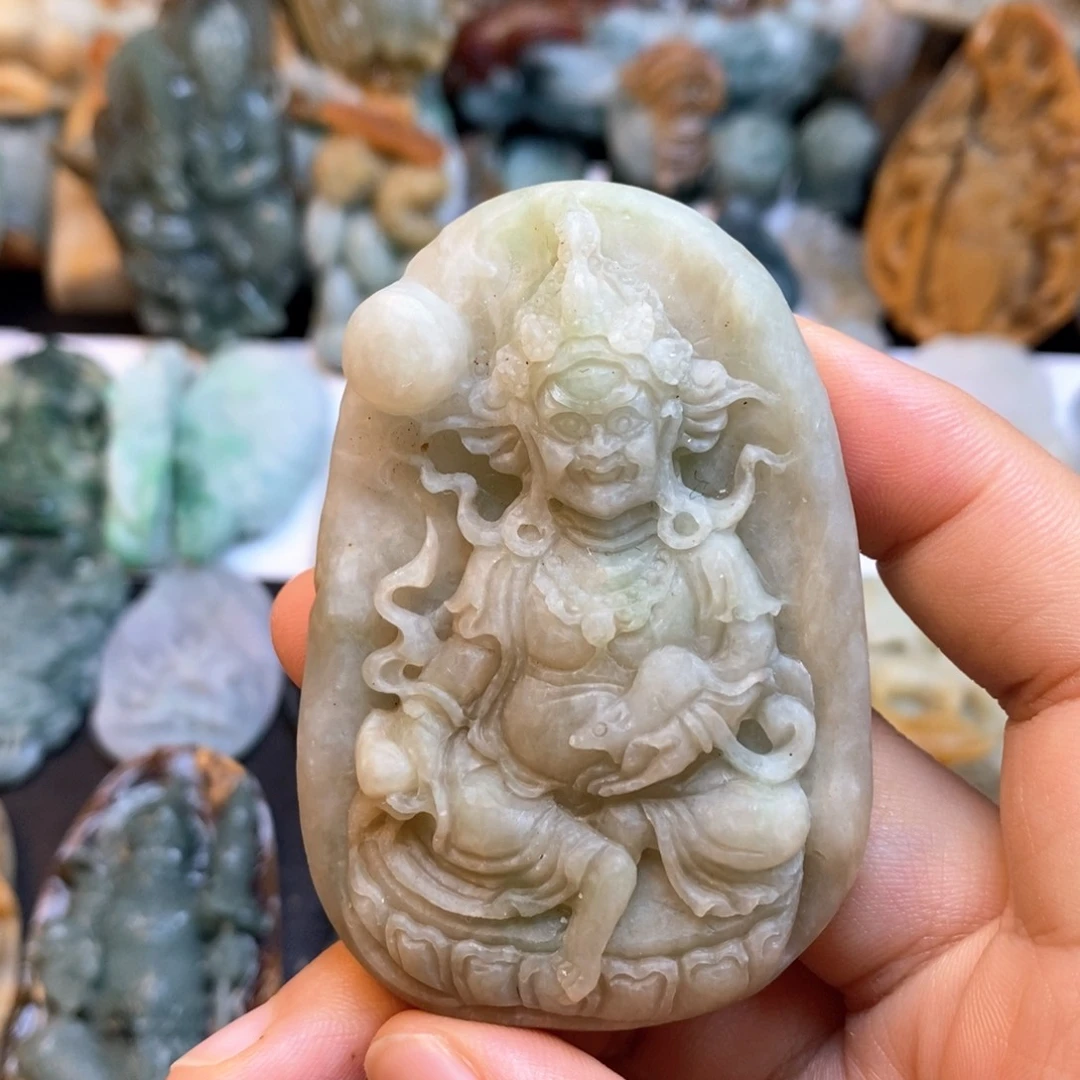 定制翡翠未镶嵌特色17