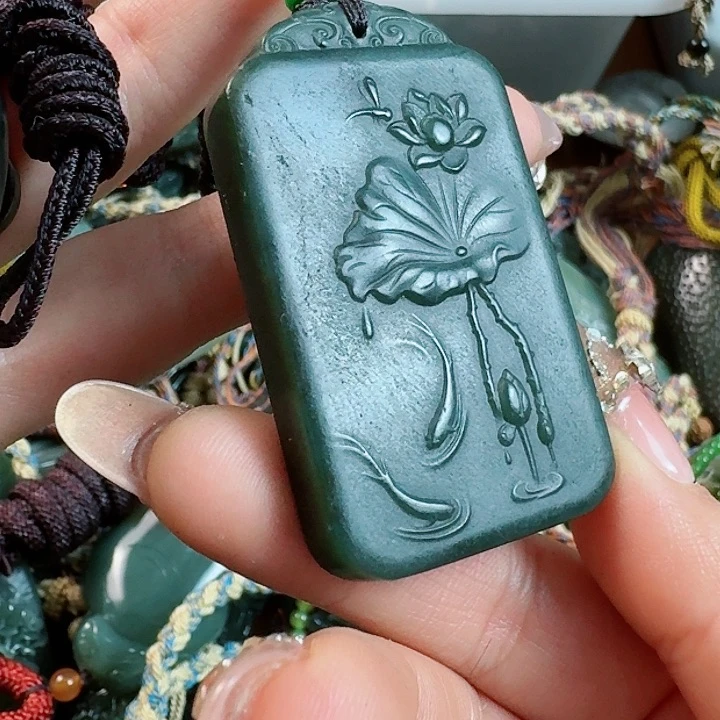 和田玉挂件未镶嵌