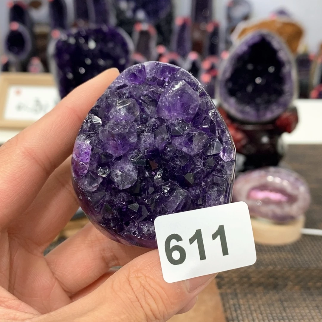 紫晶大型摆件（非配饰）未镶嵌