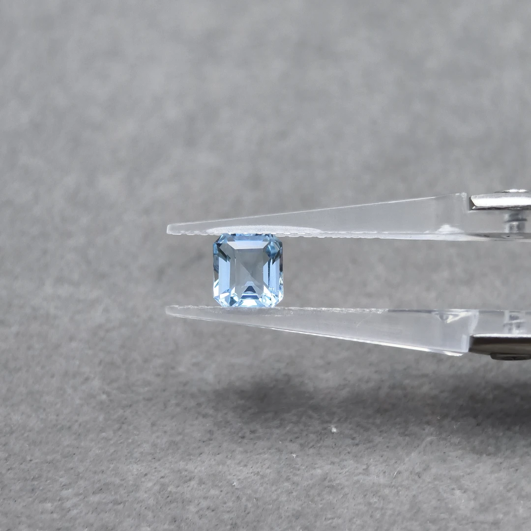 S 海蓝宝-0.96ct（00998950）0215