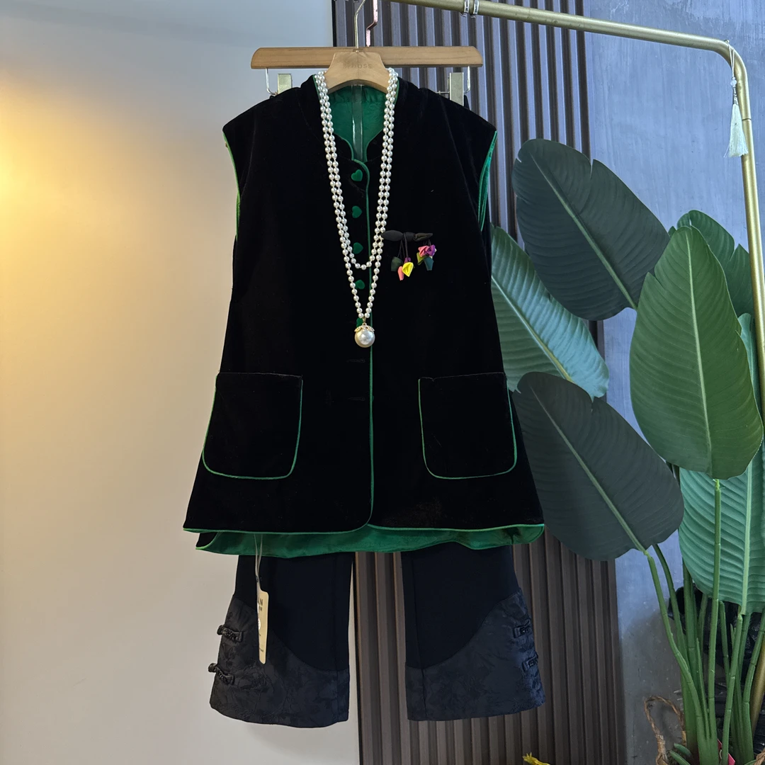 中国风秋季大码女装丝绒七彩烫金双面马甲中式复古轻奢黑色气质