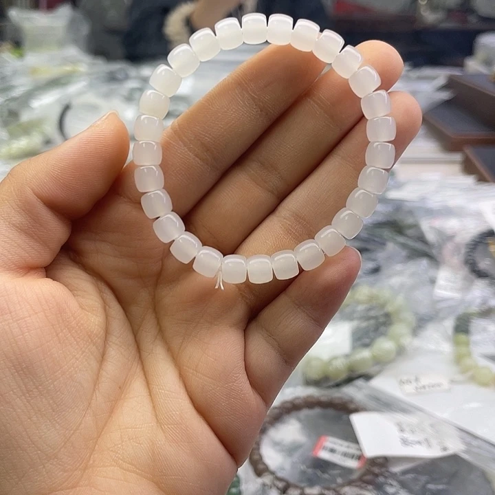 和田玉未镶嵌手串