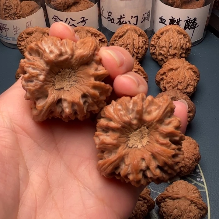 文玩核桃吊坠42龙门涧