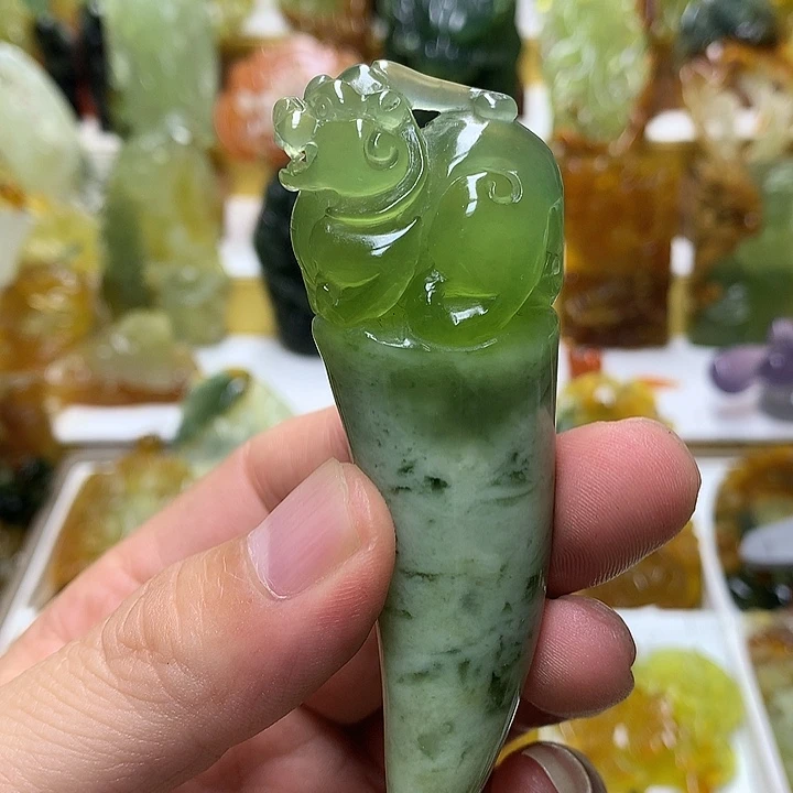 蛇纹石玉未镶嵌珠宝半成品