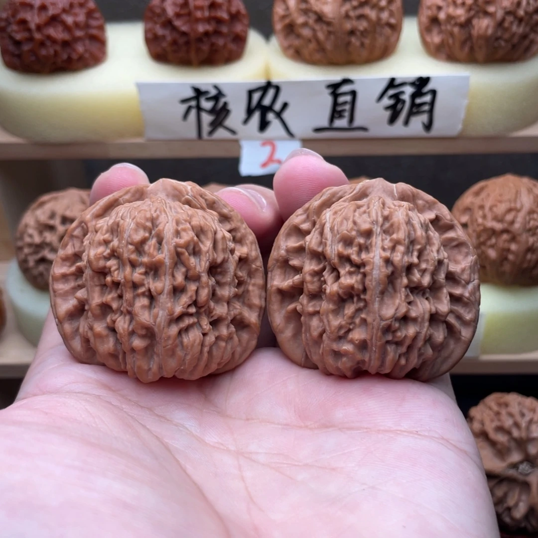 吊坠文玩核桃全品四座楼45交友价