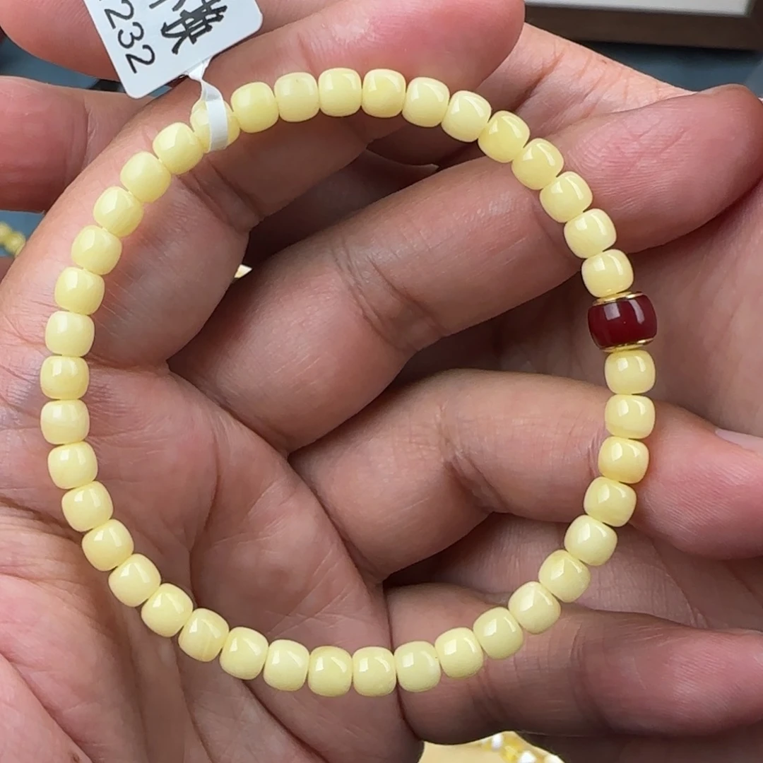 未镶嵌琥珀珠宝奇石5咪