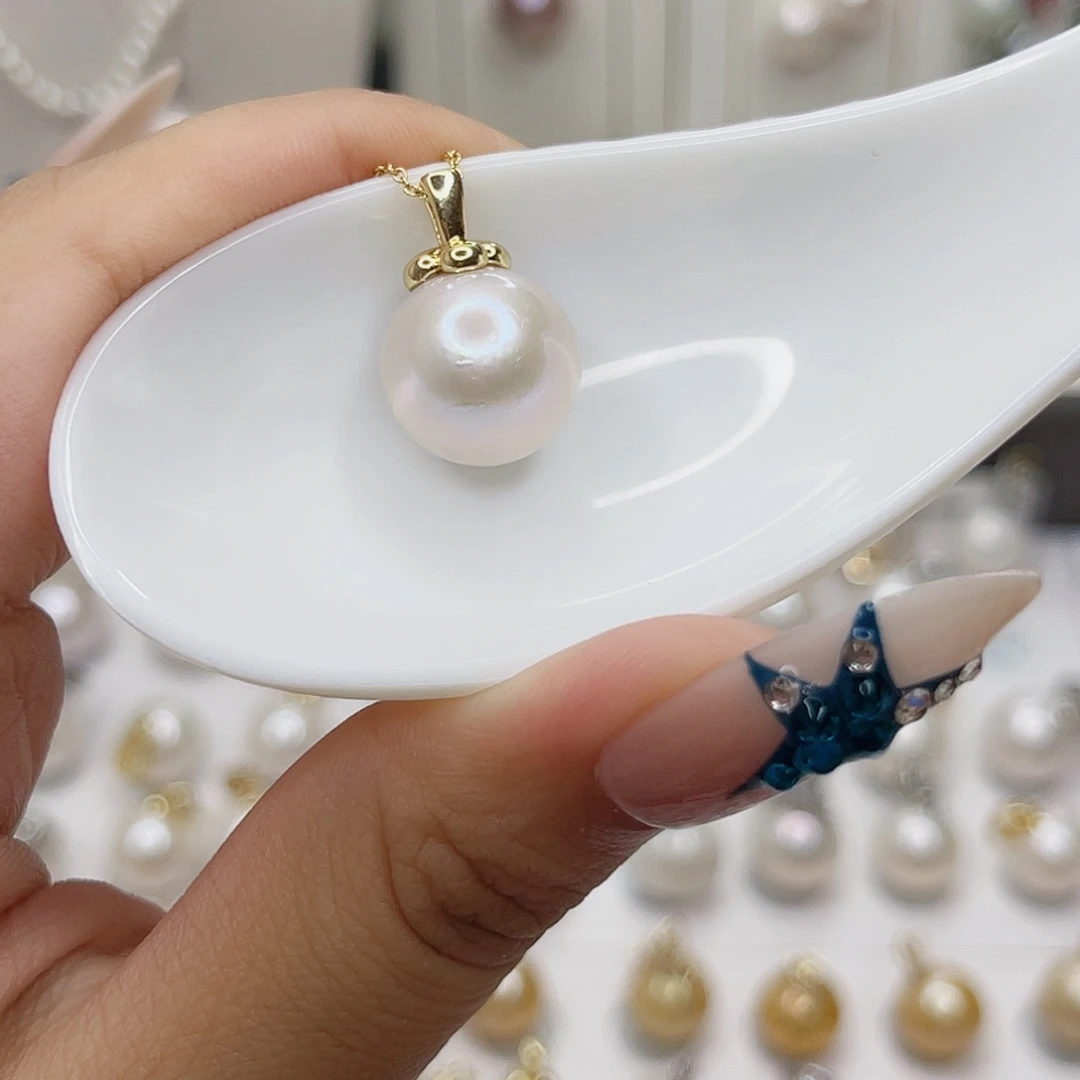 淡水珍珠合金吊坠(赠链)