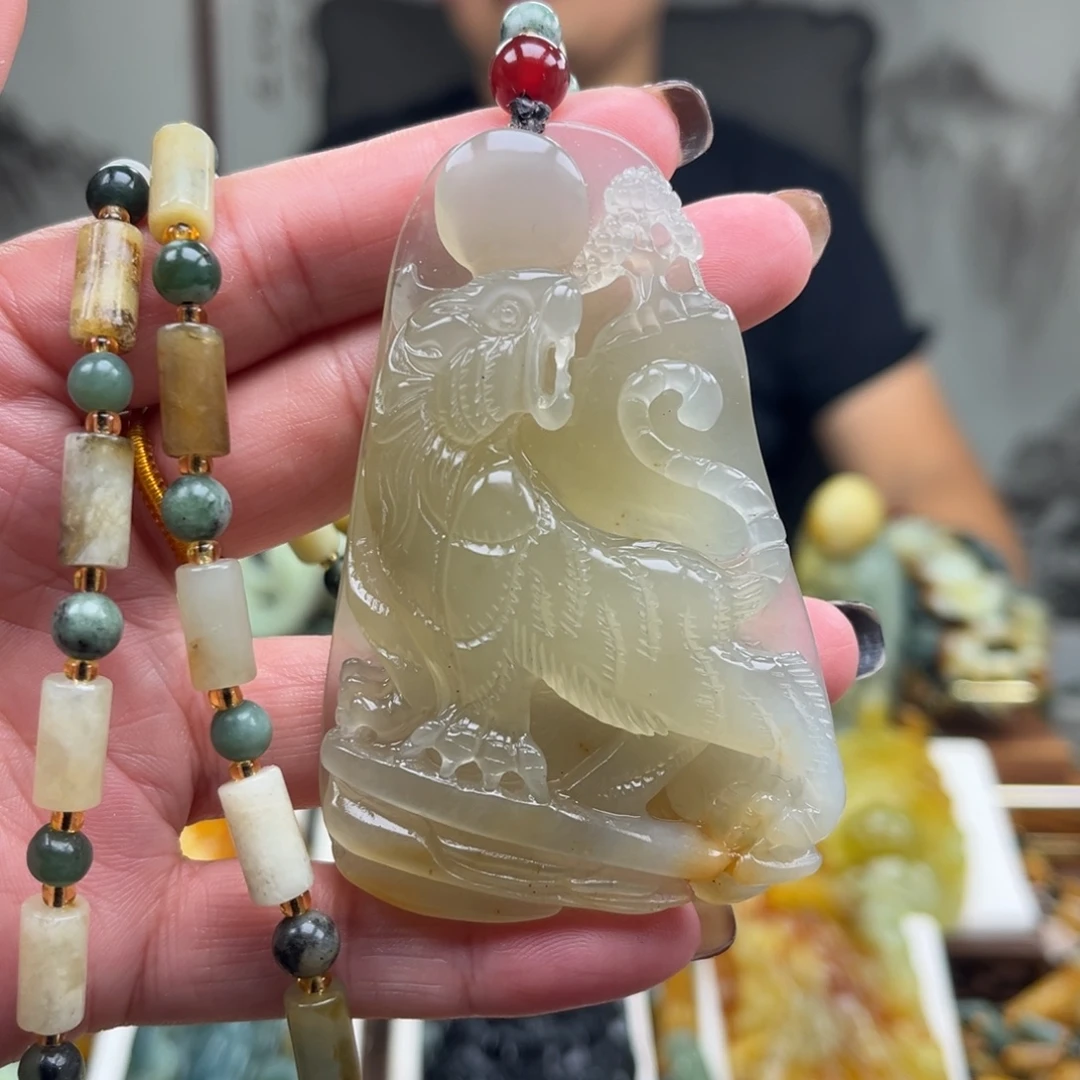 岫玉未镶嵌挂件挂件