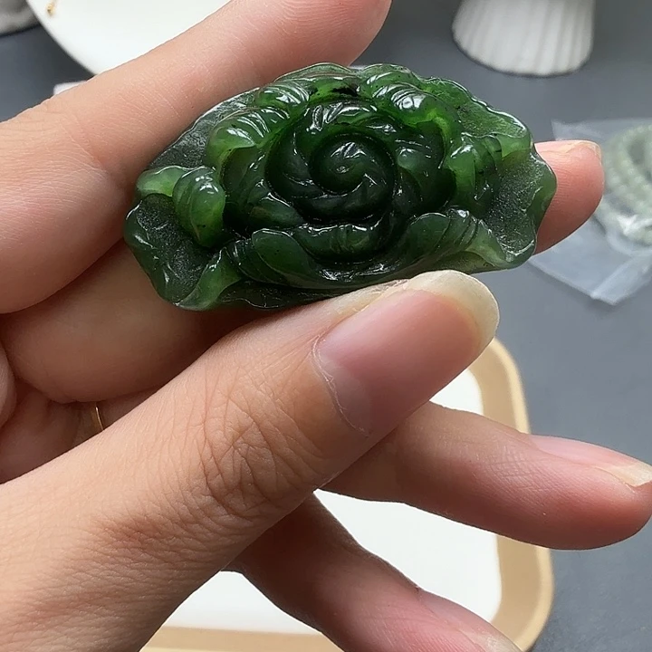 颈饰未镶嵌和田玉5