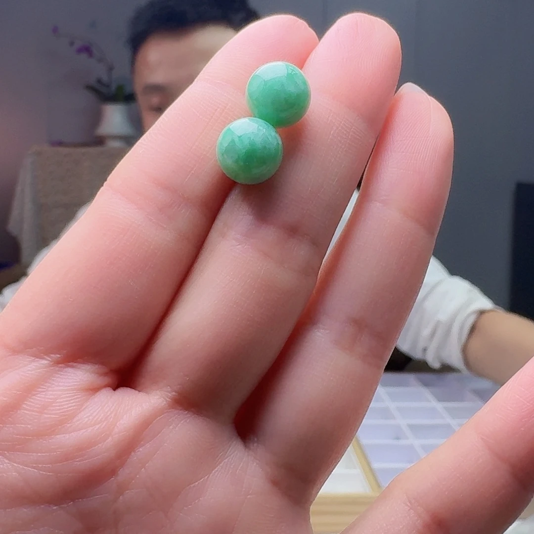 翡翠18K金镶嵌耳饰?****~天然