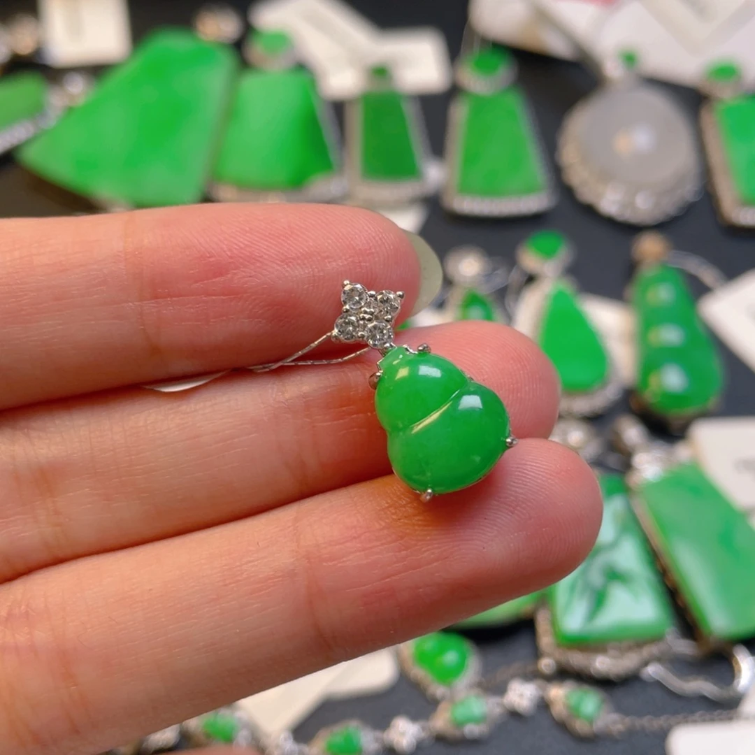 翡翠银S925镶嵌颈饰