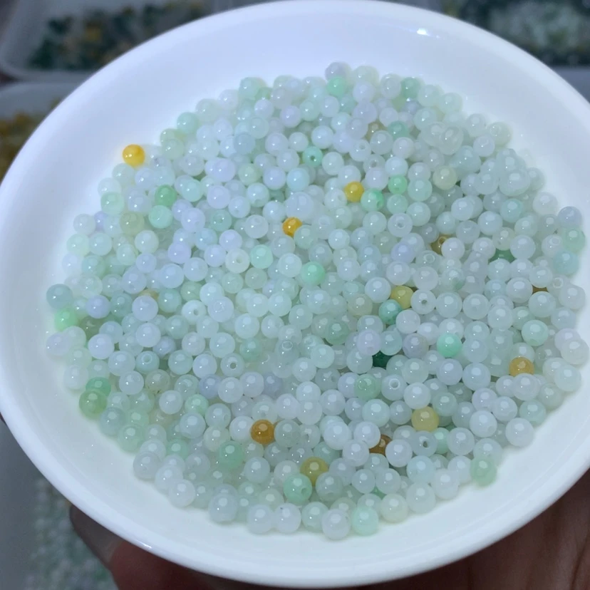 【闪购商品】翡翠手链未镶嵌卡3.8冰绿白100颗