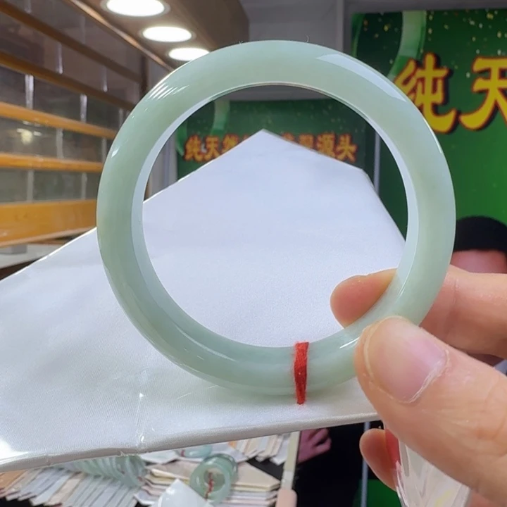 翡翠手镯未镶嵌纯天然缅甸翡翠a货