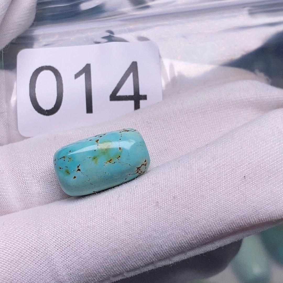 绿松石未镶嵌珠宝半成品