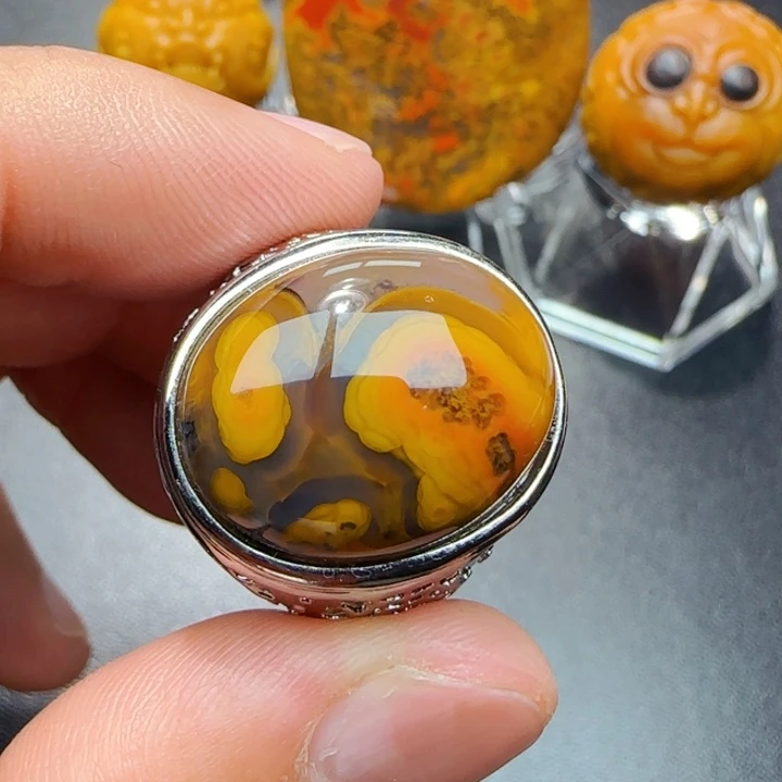 玛瑙/玉髓战国红未镶嵌园*