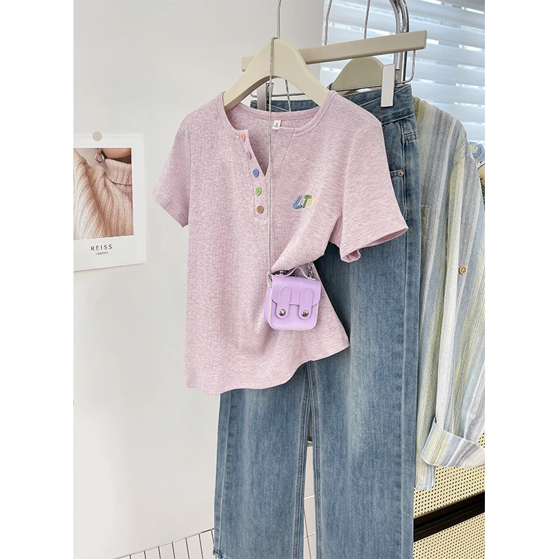 V领彩色纽扣短袖2025韩版正肩显瘦女装上衣服字母刺绣百搭T恤衫夏