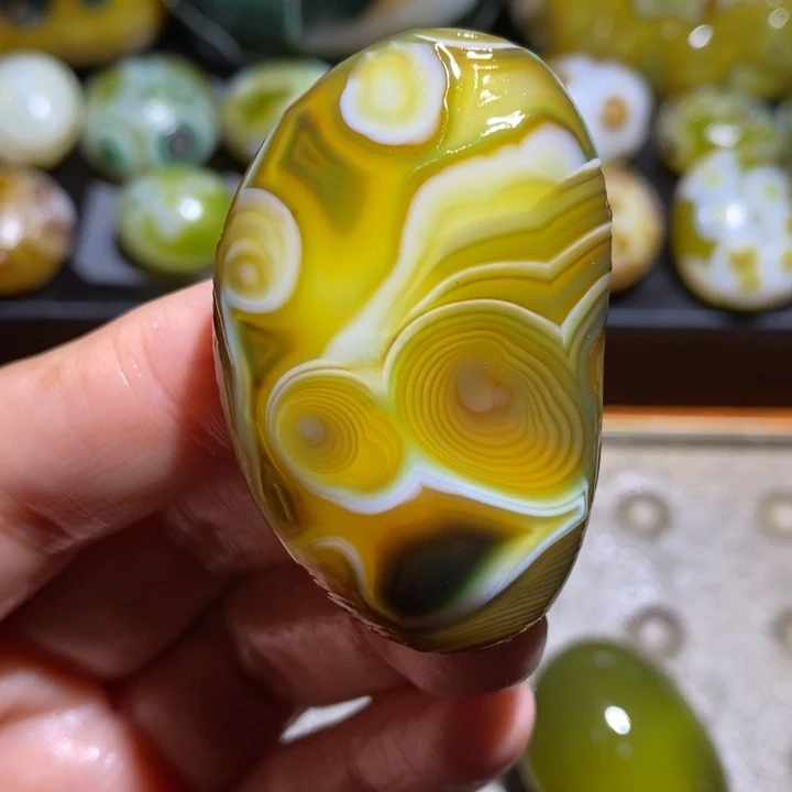 未镶嵌玛瑙/玉髓珠宝半成品108