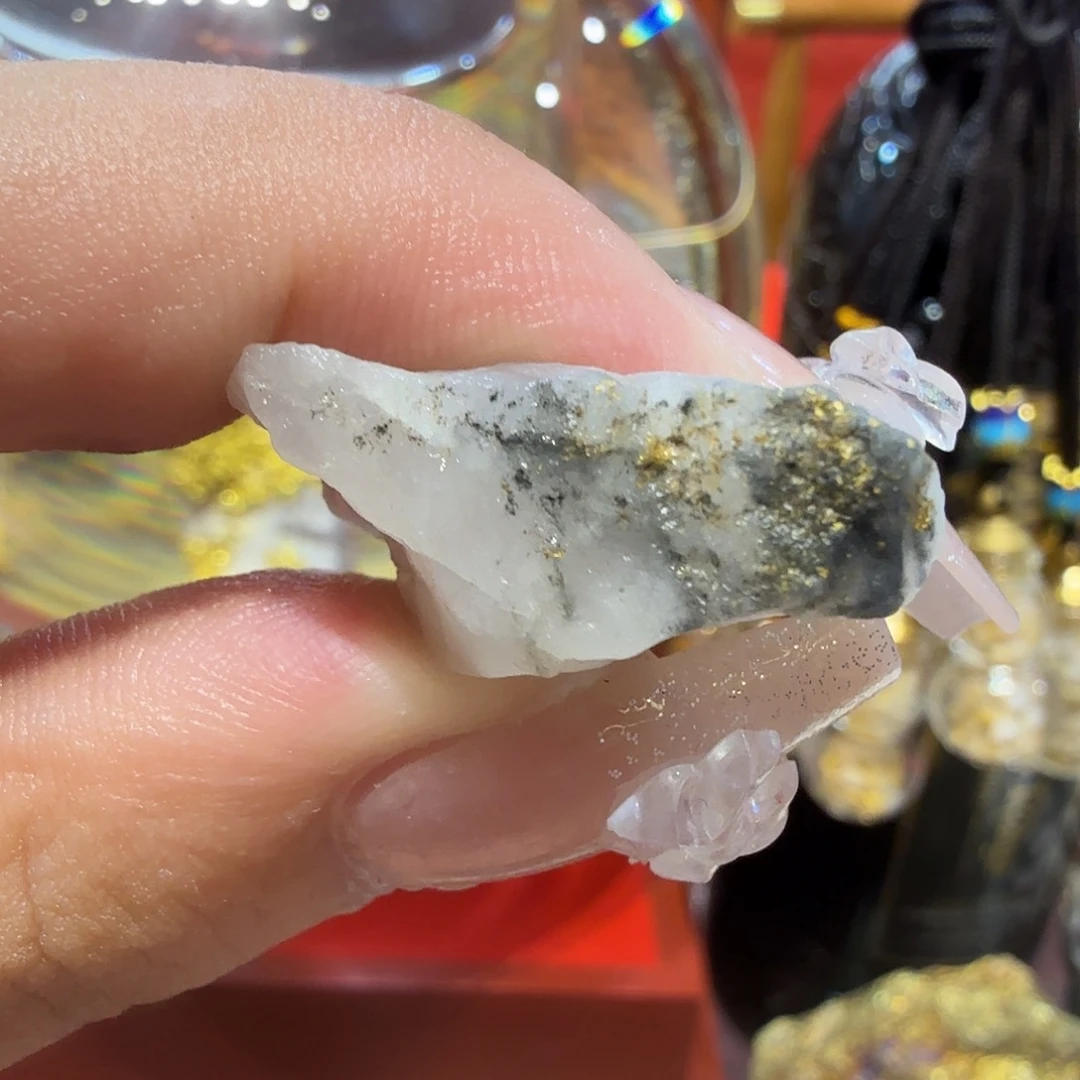 聚金阁天然明金矿标