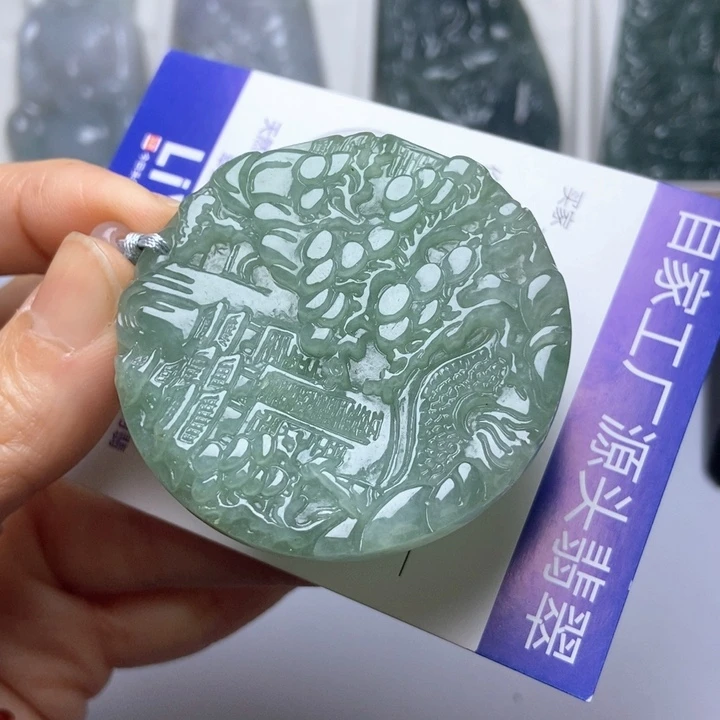 翡翠未镶嵌挂件翡翠