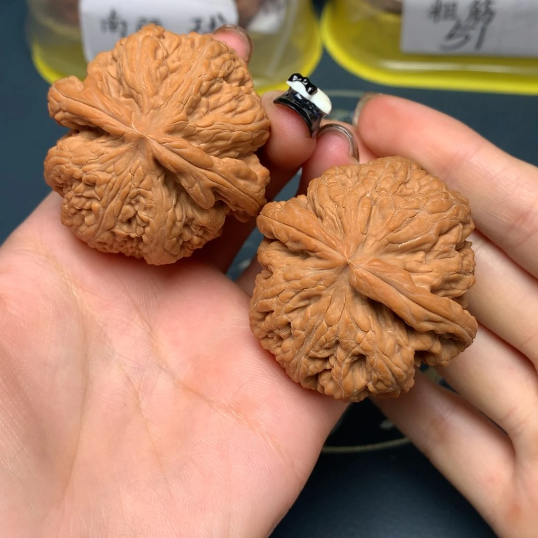 文玩核桃把件46-25299-0