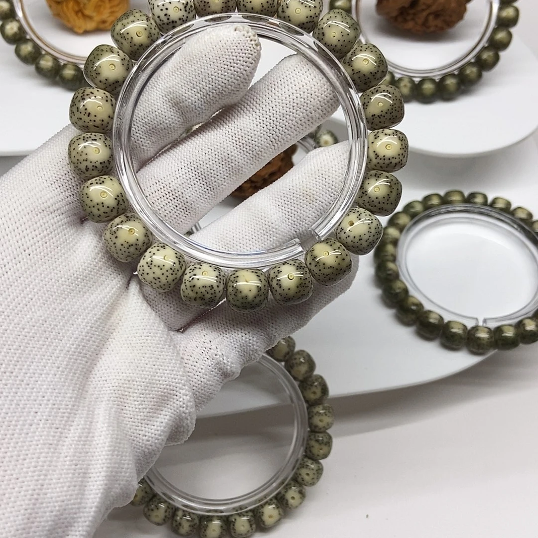 ￴***￴手串星月菩提卡11.3大眼睛小细星