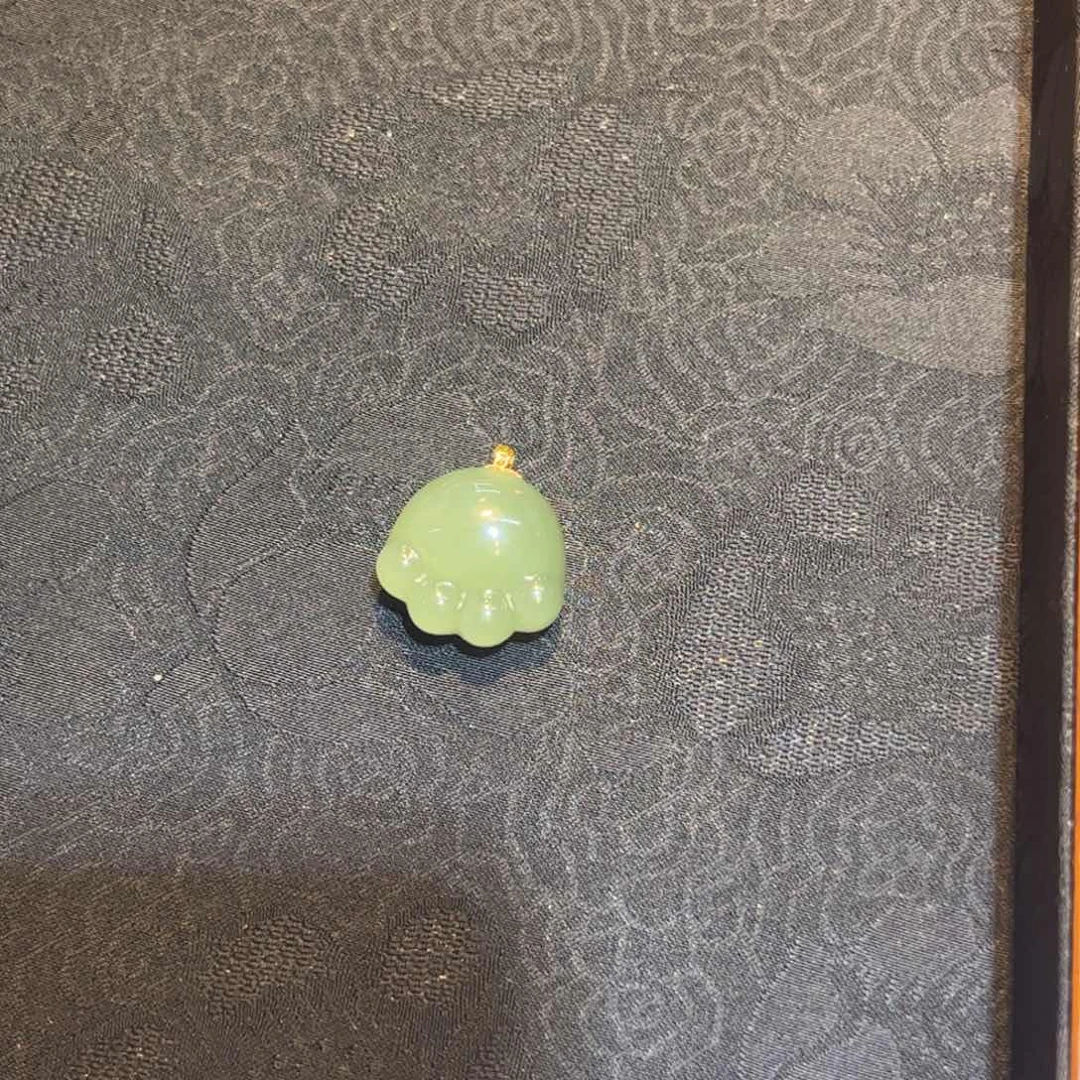 和田玉18K金镶嵌颈饰