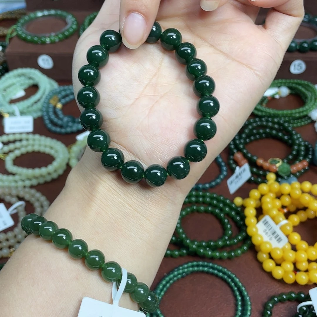 和田玉（碧玉）未镶嵌手链