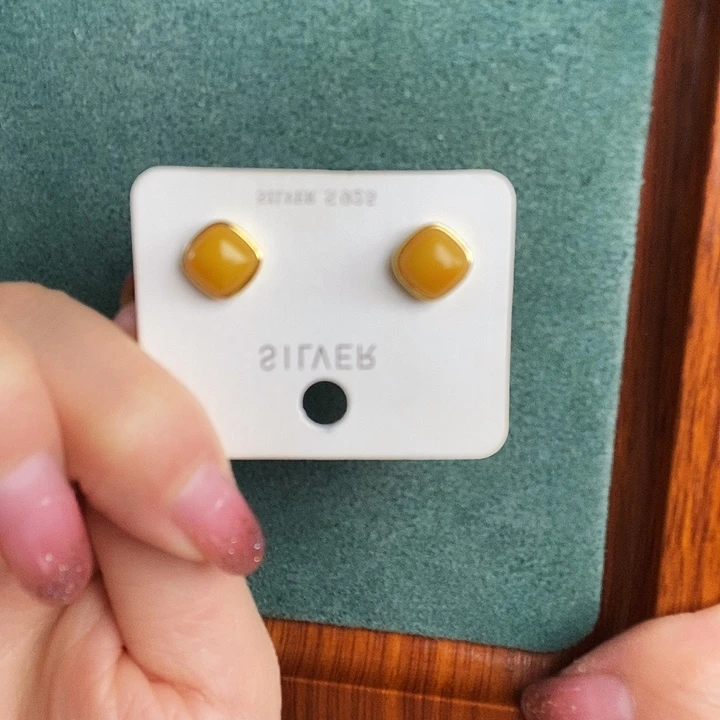 蜜蜡银S925镶嵌耳饰耳钉