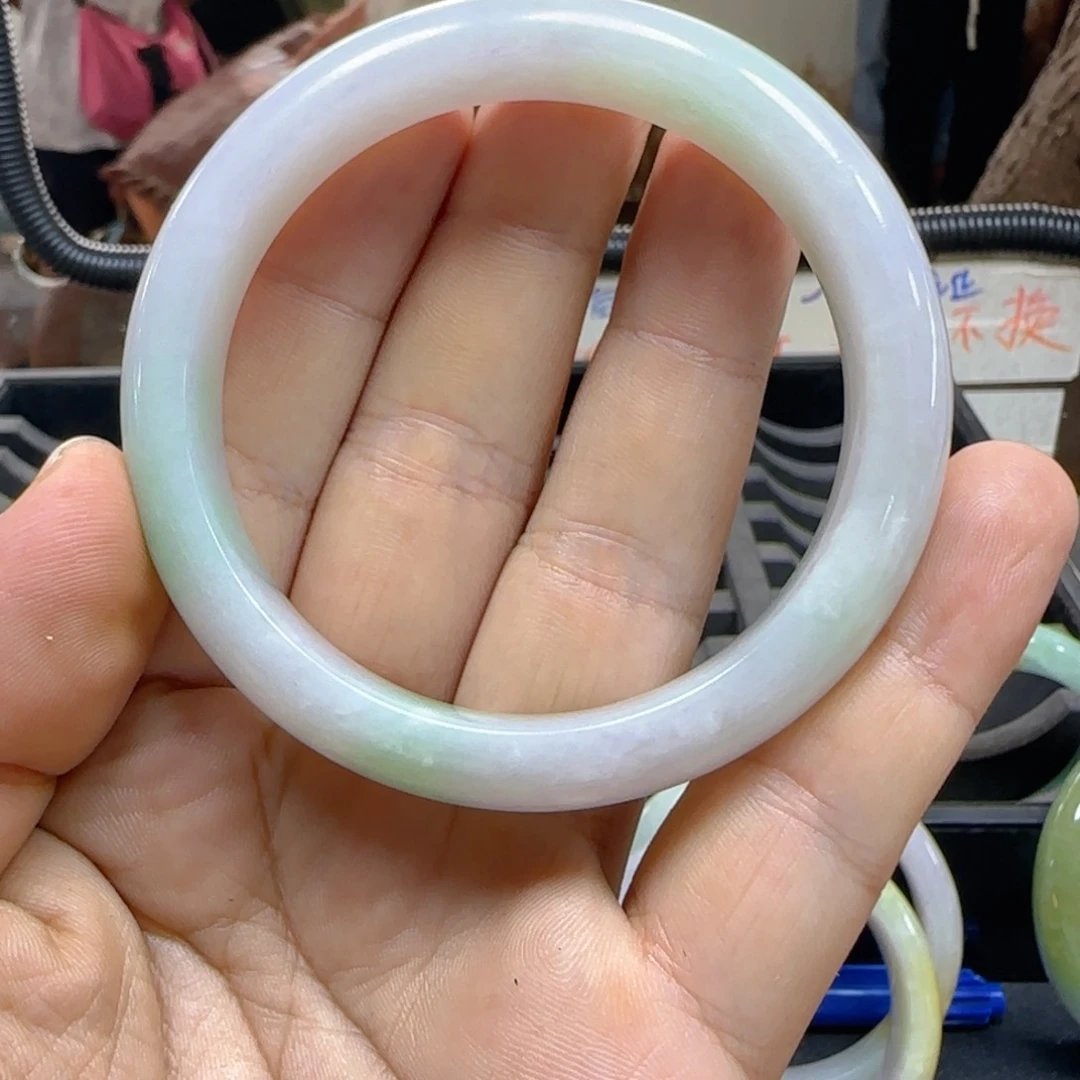 周***能定制翡翠未镶嵌翡翠