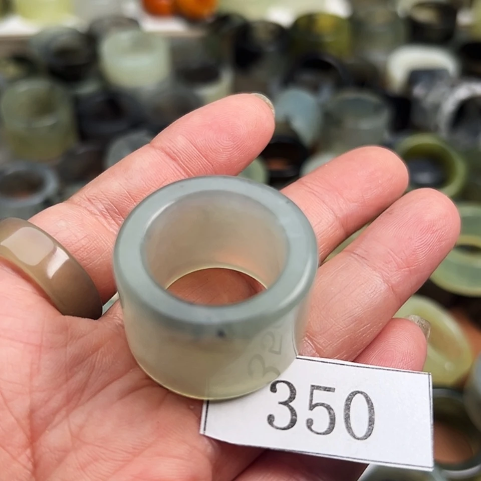 【闪购商品】未镶嵌蛇纹石玉戒指疯***哥