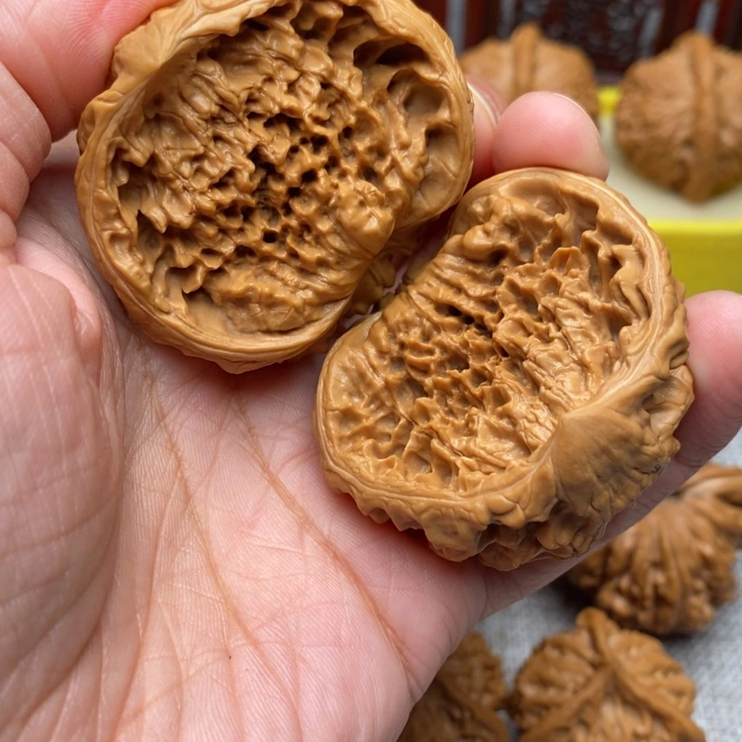 文玩核桃把件P****u全品聚宝盆47