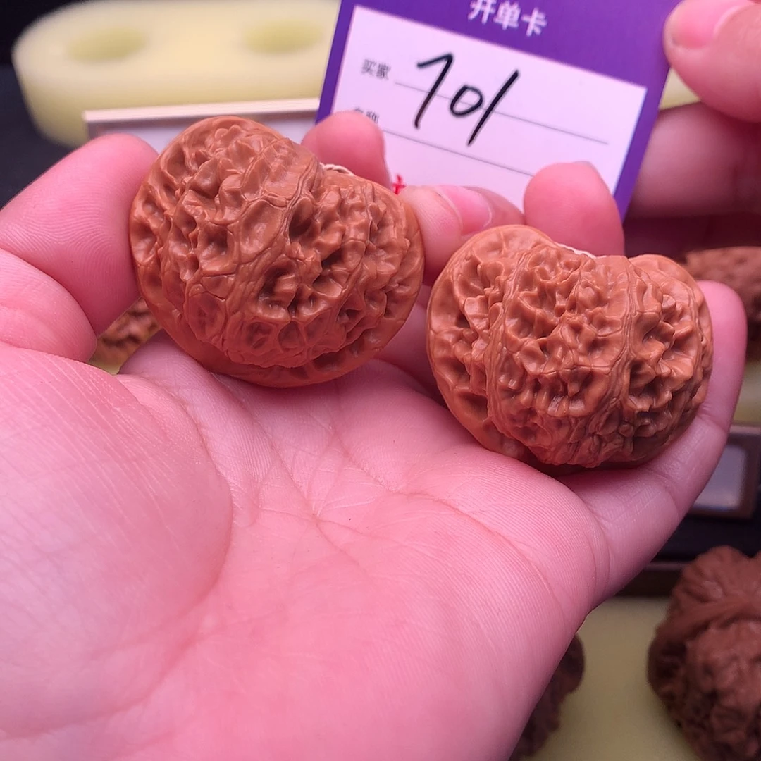 文玩核桃吊坠701号宫灯40