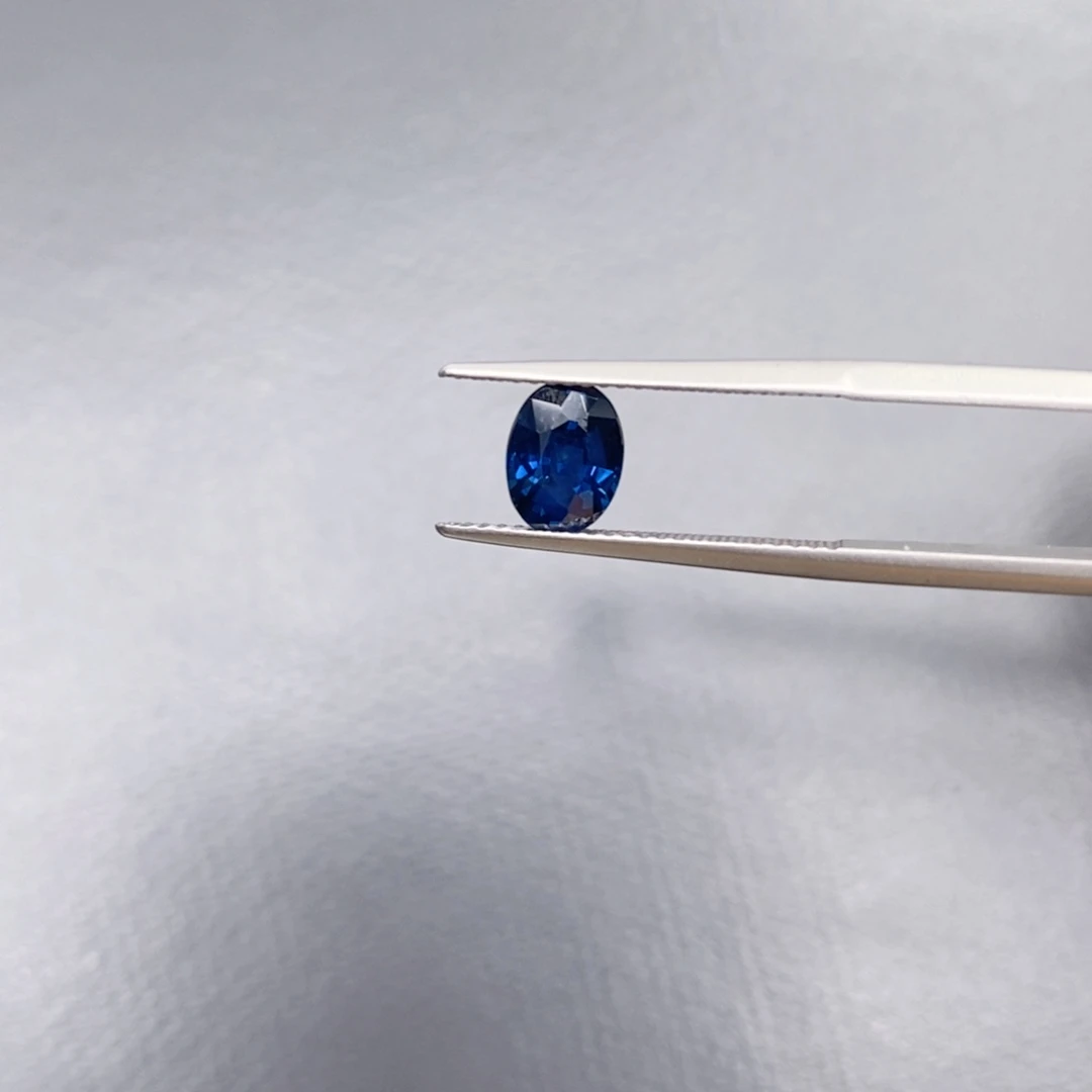 蓝宝石裸石未镶嵌1.64ct